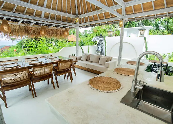 The Puncak Private * Nusa Lembongan